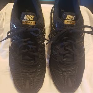 Nike Air Torch 4 Men's Athletic shoes